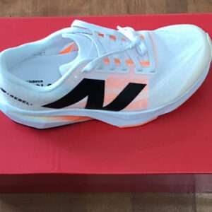 57298 Shoes new balance