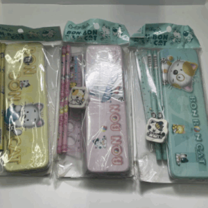 61339 pencase set (auction)
