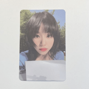63060 Chaeyoung Between 1&2 trading card