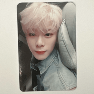 65596 Astro trading card Moonbin