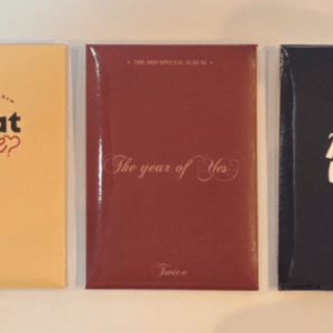 65893  TWICE trading card set