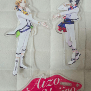 68711 LIP×LIP acrylic stand(Mercari)