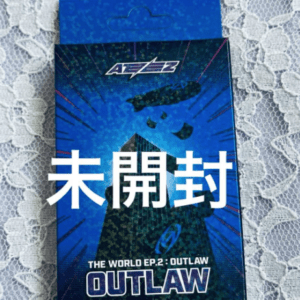 69488 ATEEZ OUTLAW Trading Card Platform