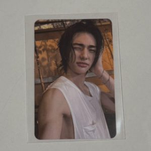 71439 Tarjeta coleccionable de Hyunjin Noeasy de Stray Kids