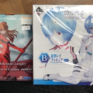 72741 anime figure (whatsapp)