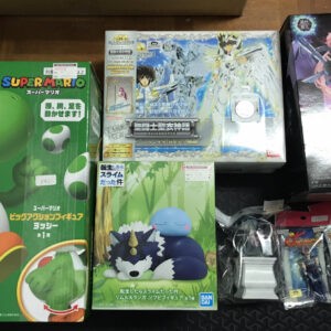 73025 figure set x 8(what app)