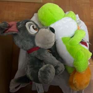 74890 Figure set x 4  (whats app)