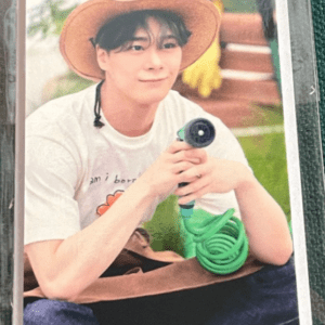 74772 【ASTRO】 Brand New, Unused NEIKIDNIS Purchase Bonus Photocard: MOONBIN