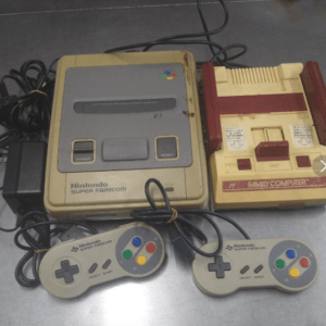 75553 Nintendo Super Famicom console (junk set)