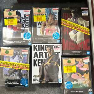 76088 Figure set x 12 (whats app)