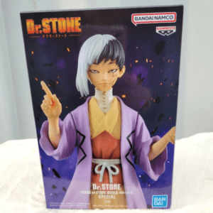 Dr. Stone action figure in a purple kimono on its box, with Bandai Namco logos visible in the top corners.
