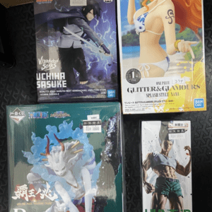 Boxed Naruto figure: Uchiha Sasuke with blue lightning artwork on the front box