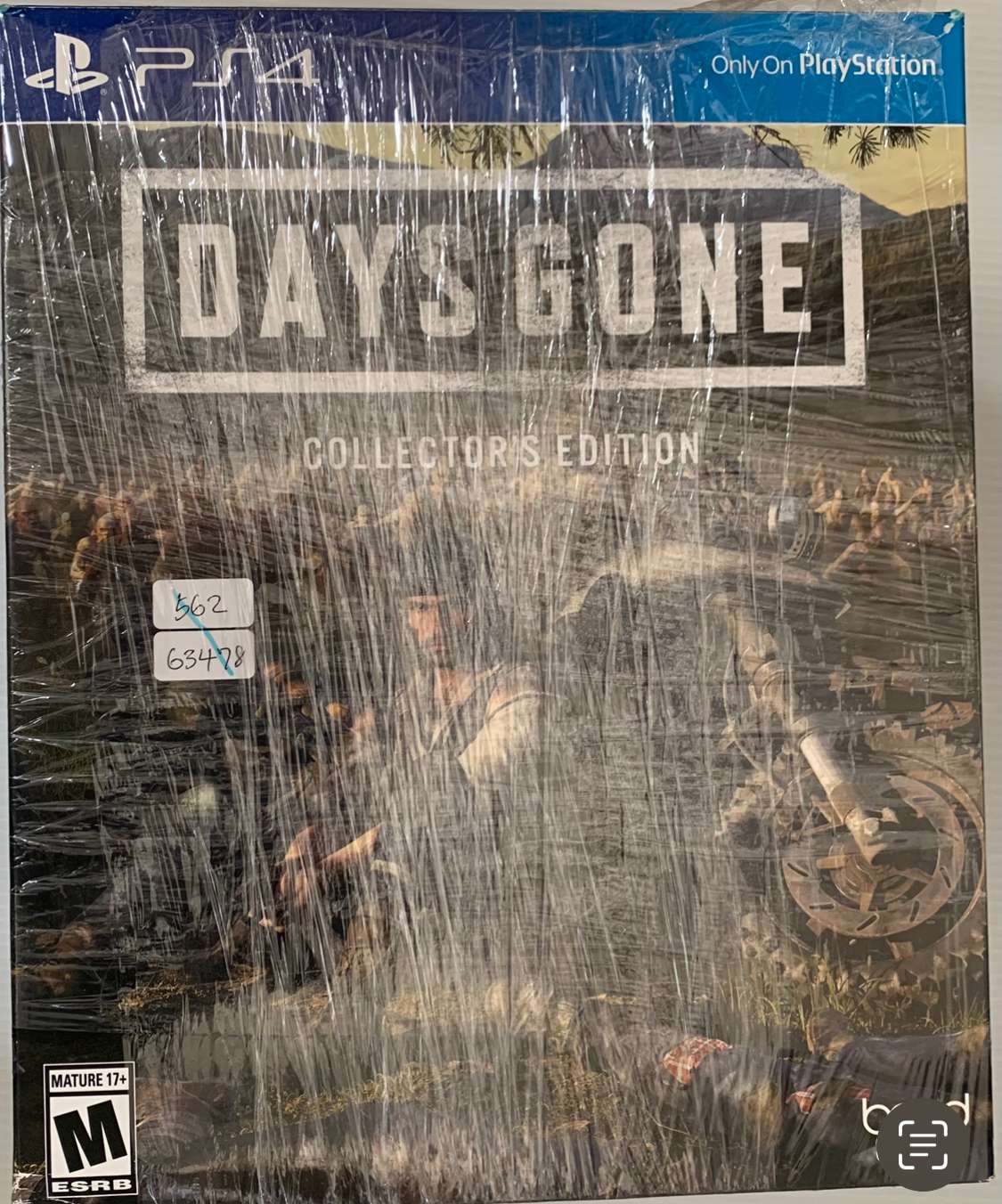 Img_2561 - Articulos Japan (post Box Japan) Box art for Days Gone Collector's Edition (PS4), with 'Only On PlayStation' label and large Days Gone logo behind a biker scene under wrap. Articulos Japan (Post Box Japan)