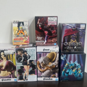 93444 Figure set x 7 (Whats App)