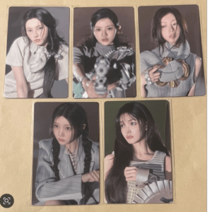 91708  ILLIT Photocards (Set of 5) – "I Got Your Back" TSUTAYA Bonus