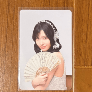92518 MISAMO "Masterpiece" Japan-Exclusive Edition Trading Card: Momo
