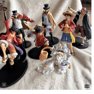 93457 One Piece Figure Bundle: Luffy, Sabo, Shanks