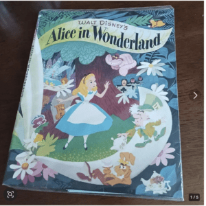 93612  Disney Alice in Wonderland Letter Set