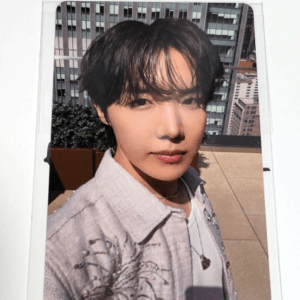 93673 BTS J-Hope (Hoseok) ARIRANG EUROPE Lucky Draw Photocard