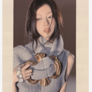 93959 ILLIT Moka "I Got Your Back" TSUTAYA Exclusive Trading Card