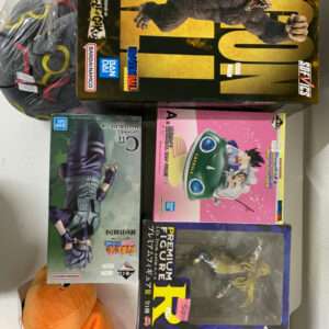 98009 Anime Figure (7) WhatsApp