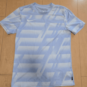 97563 NIKE Soccer Apparel (Size M)