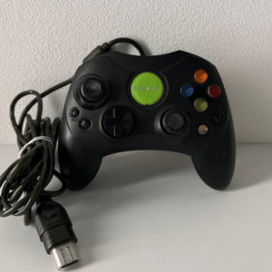 98105 Fully functional! Original Xbox controller (wired)