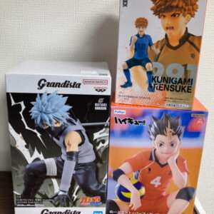 99599  Figure set x 3( WhatsApp)