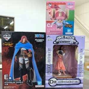 101320 one piece figure X 3 (whatsapp)