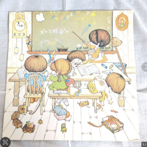 100071 Small People Vintage Design Paper