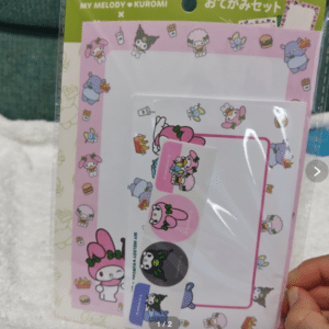 102050 My Melody and Kuromi Letter Set