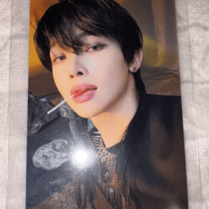 102731 &TEAM Go in Blind – NICHOLAS – Weverse