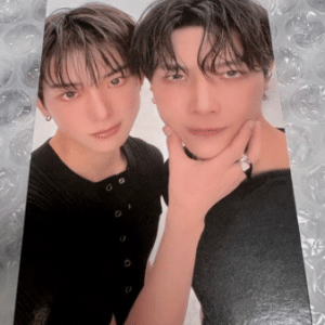 102748 &TEAM "Mark on Me" Unit Trading Card – NICHOLAS & HARUA